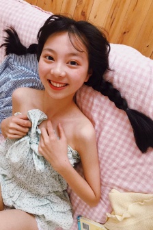 怎样把图片衣服P掉